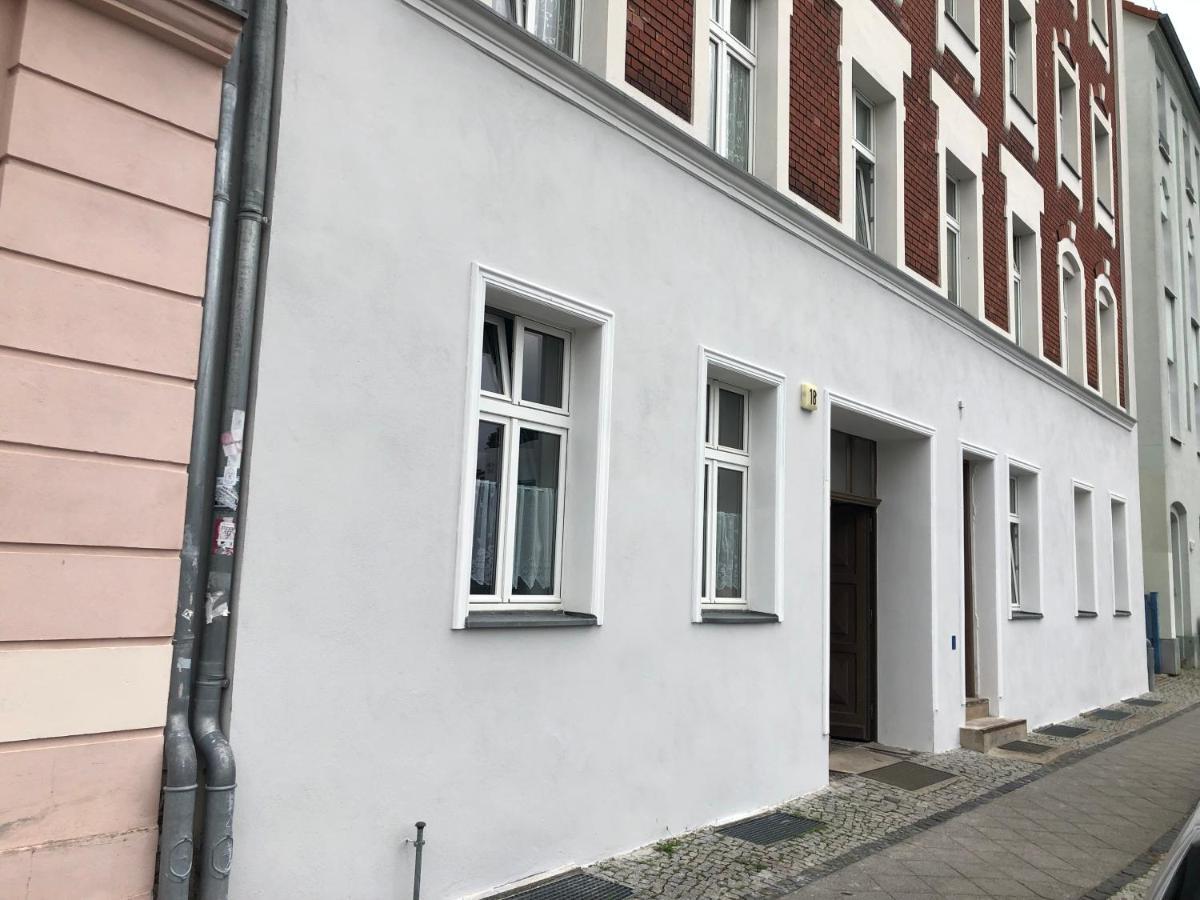 Modernes Apartment Lieblingsfleck I 2 Schlafzimmer I 4 Betten I Zentrumsnah Eberswalde Exterior photo